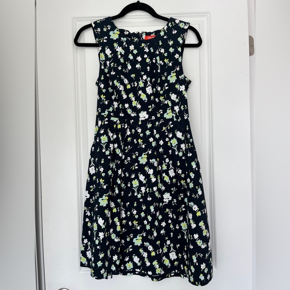 Joe fresh fit and flare dress with pockets - Picture 1 of 2